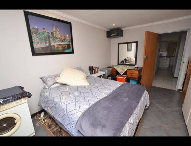 3 BEDROOM HOUSE FOR SALE IN HEUWELOORD